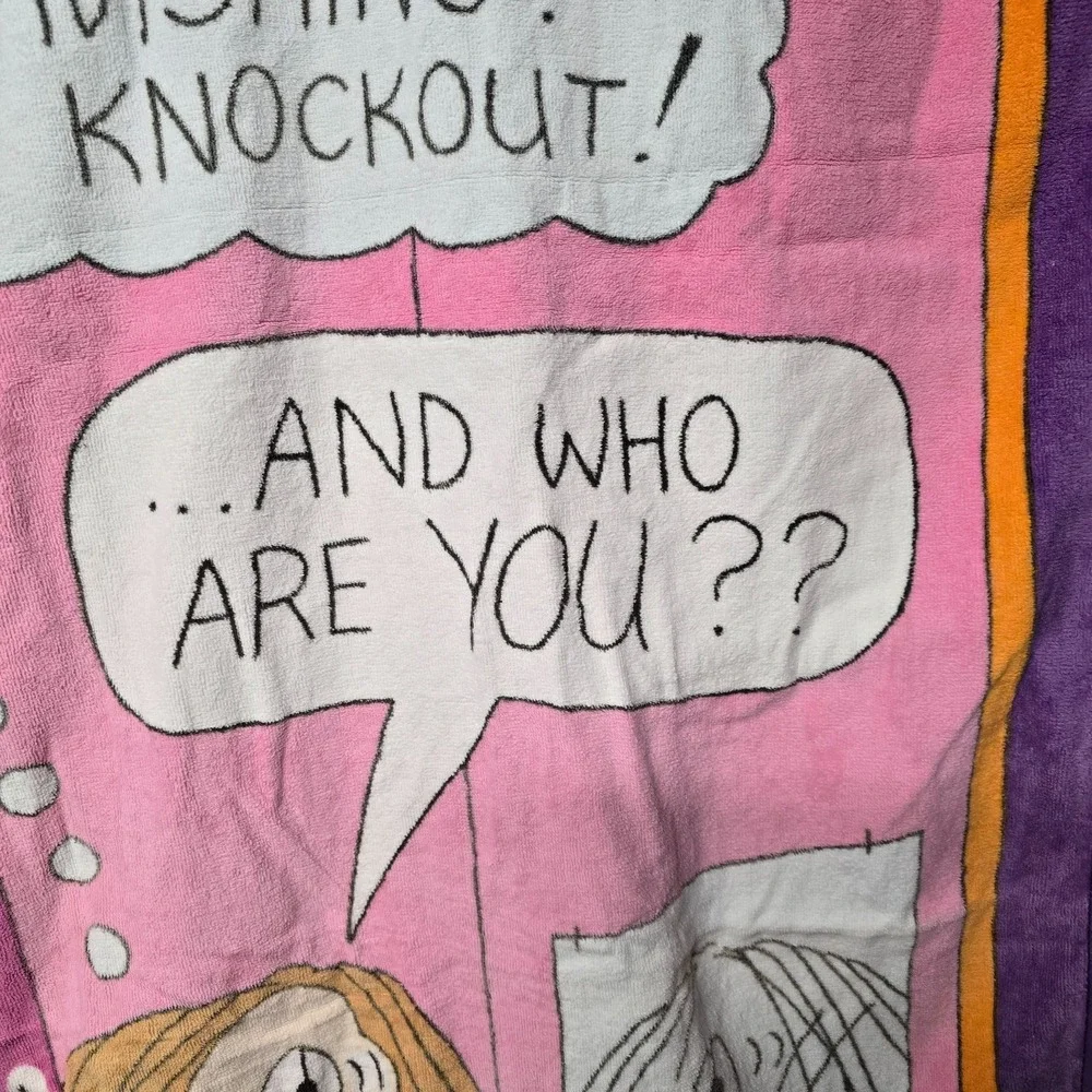 1990 Universal Press Syndicate Towel I'M Stunning! Mirror Used Cathy Guisewite